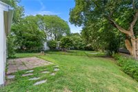 26 Oakridge Drive, Irondequoit, NY 14617