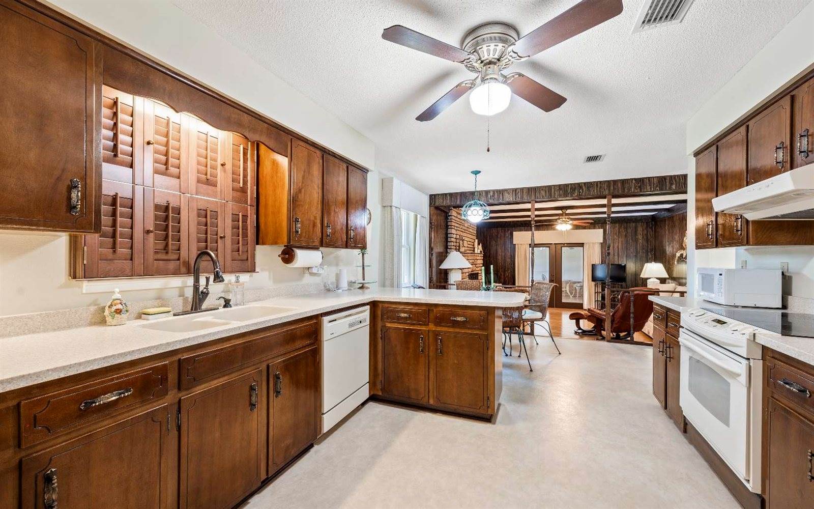124 SW Randall Terrace, Lake City, FL 32024