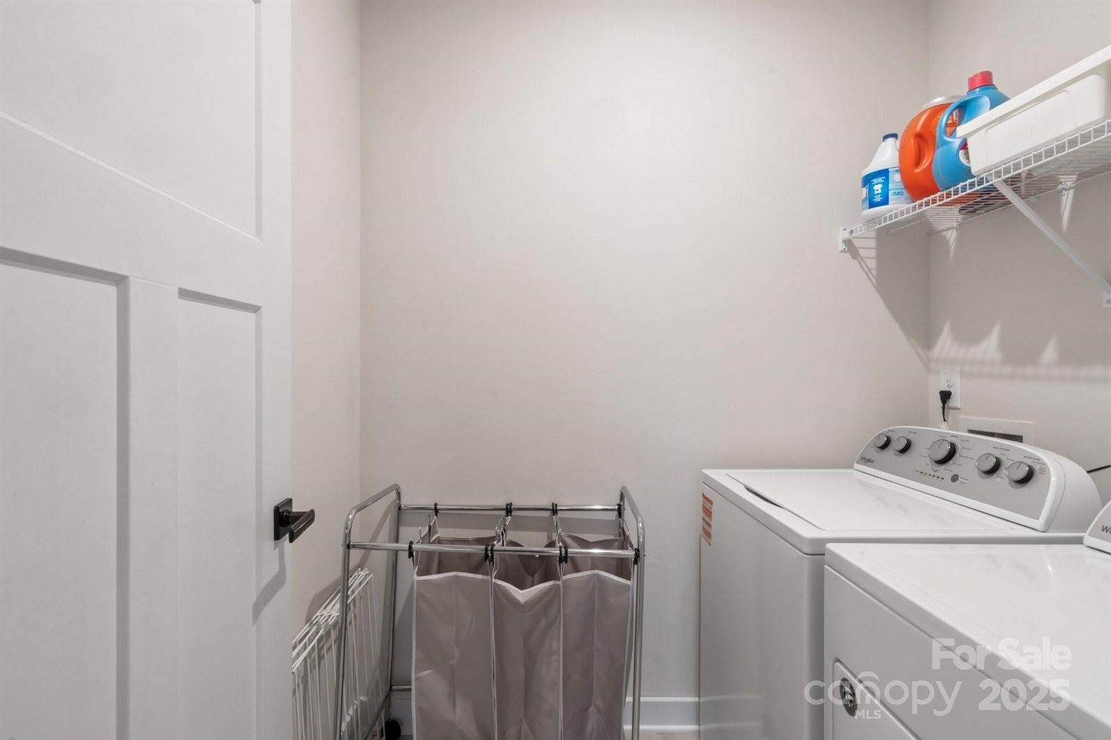 5066 Summer Surprise Lane, Charlotte, NC 28215