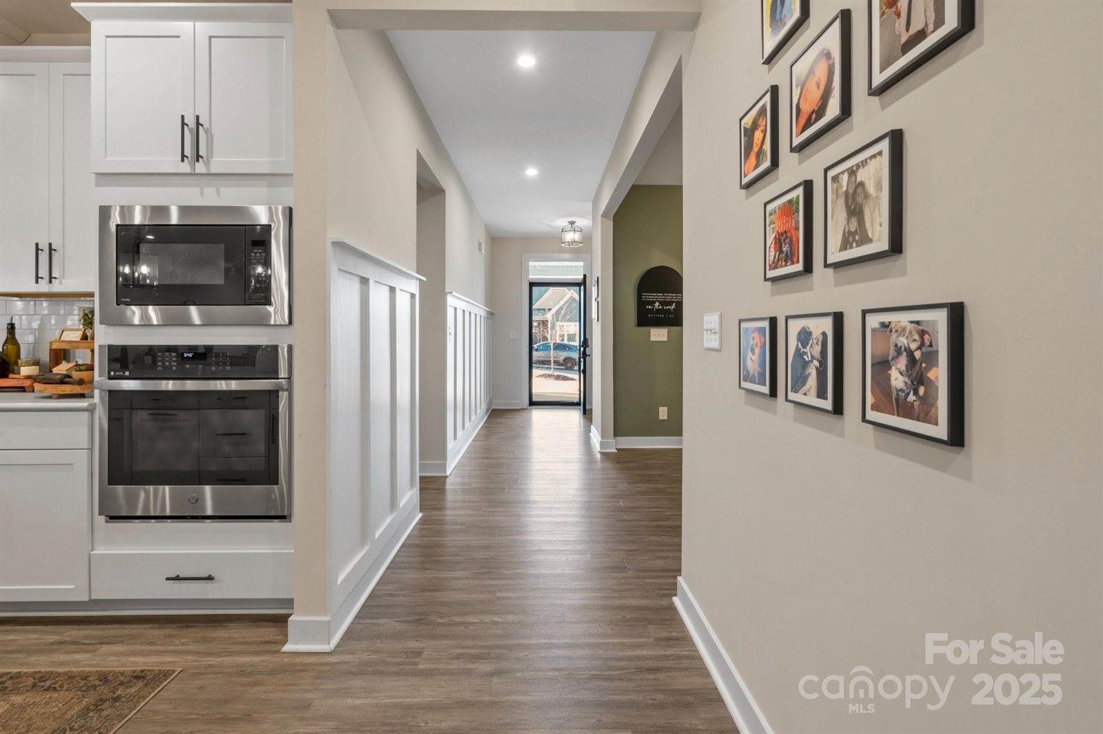 5066 Summer Surprise Lane, Charlotte, NC 28215