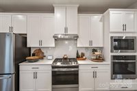 5066 Summer Surprise Lane, Charlotte, NC 28215