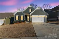 5066 Summer Surprise Lane, Charlotte, NC 28215