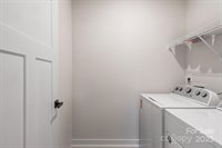 5066 Summer Surprise Lane, Charlotte, NC 28215