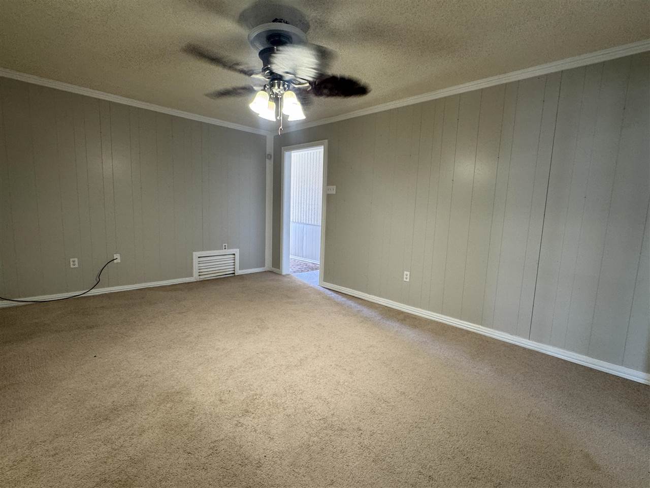 1609 SE Jarman Ave, Lawton, OK 73501