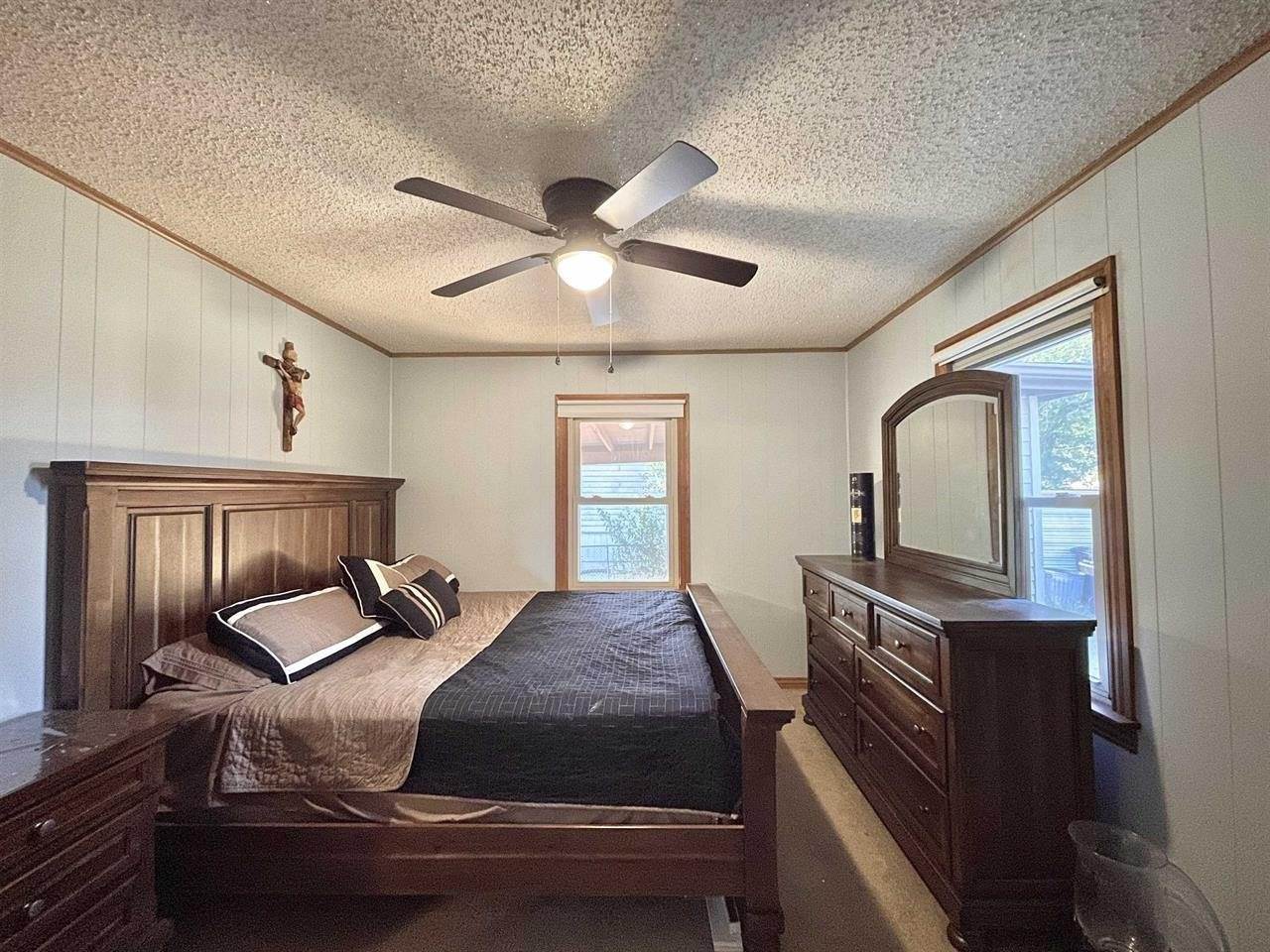 1311 North 9th St, Arkansas City, KS 67005