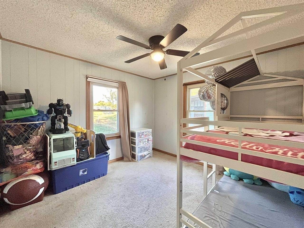 1311 North 9th St, Arkansas City, KS 67005