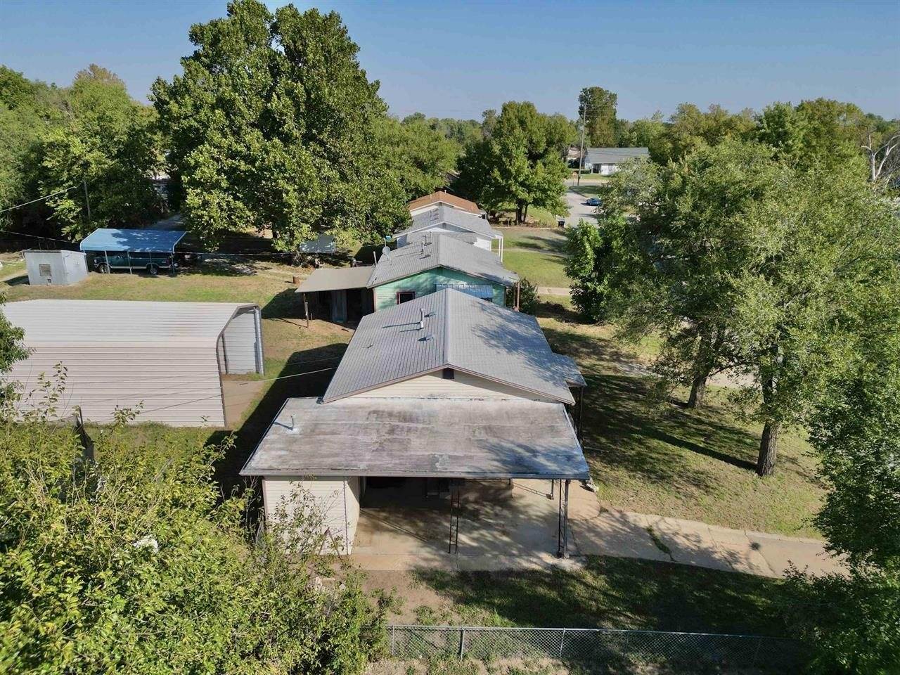 1311 North 9th St, Arkansas City, KS 67005