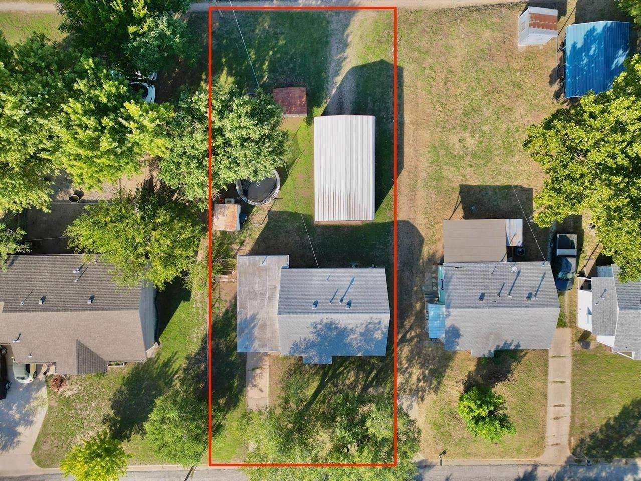 1311 North 9th St, Arkansas City, KS 67005