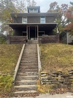 111 North Park Street, Savanna, IL 61074