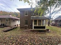 111 North Park Street, Savanna, IL 61074