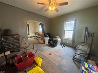 111 North Park Street, Savanna, IL 61074