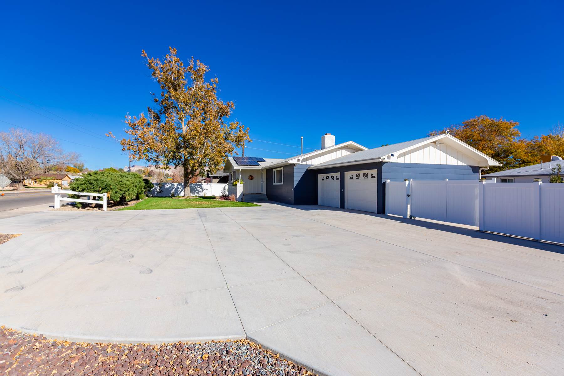 506 33 road, Clifton, CO 81520