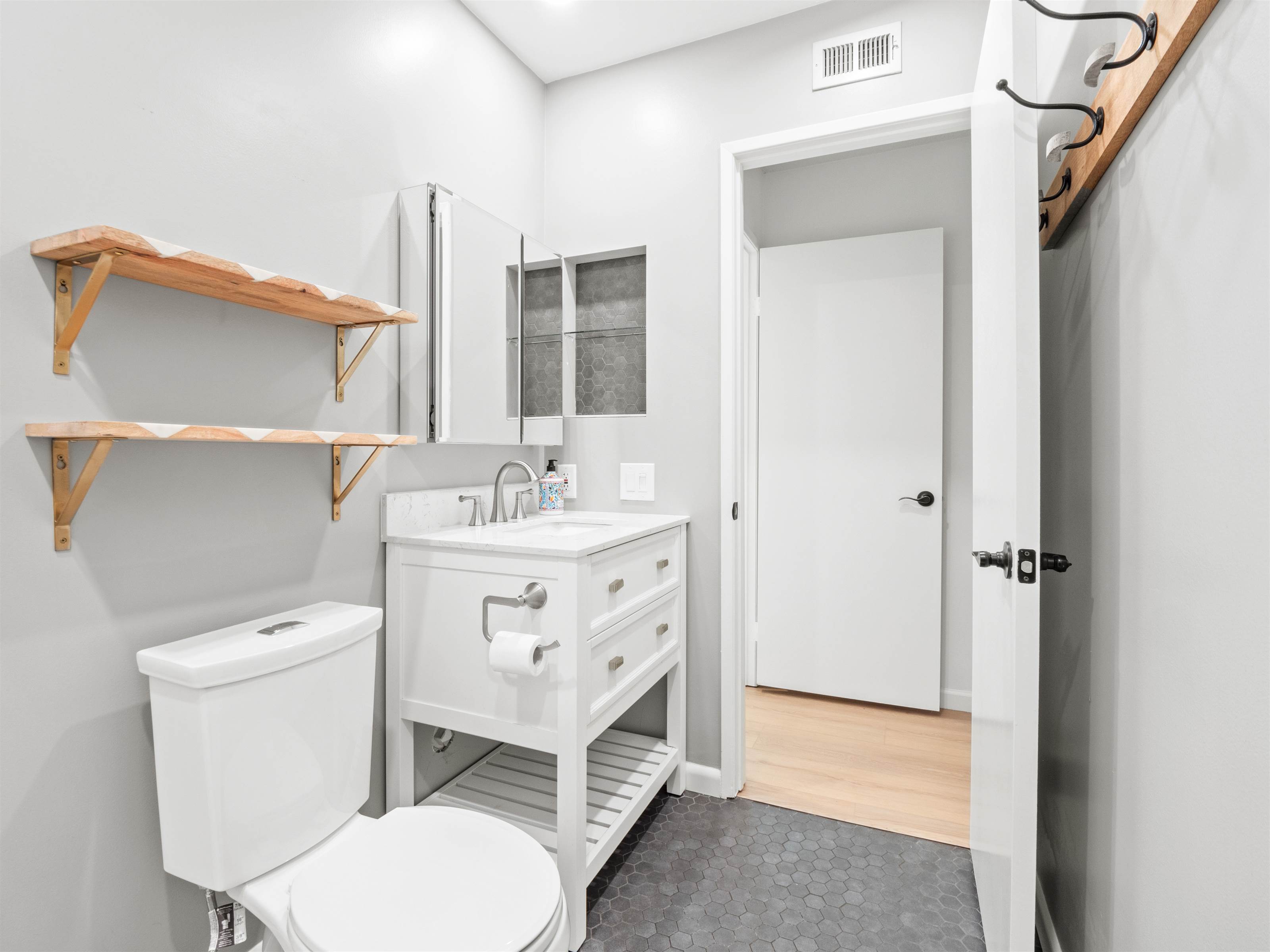 23379 Calle Arino, Valencia, CA 91355