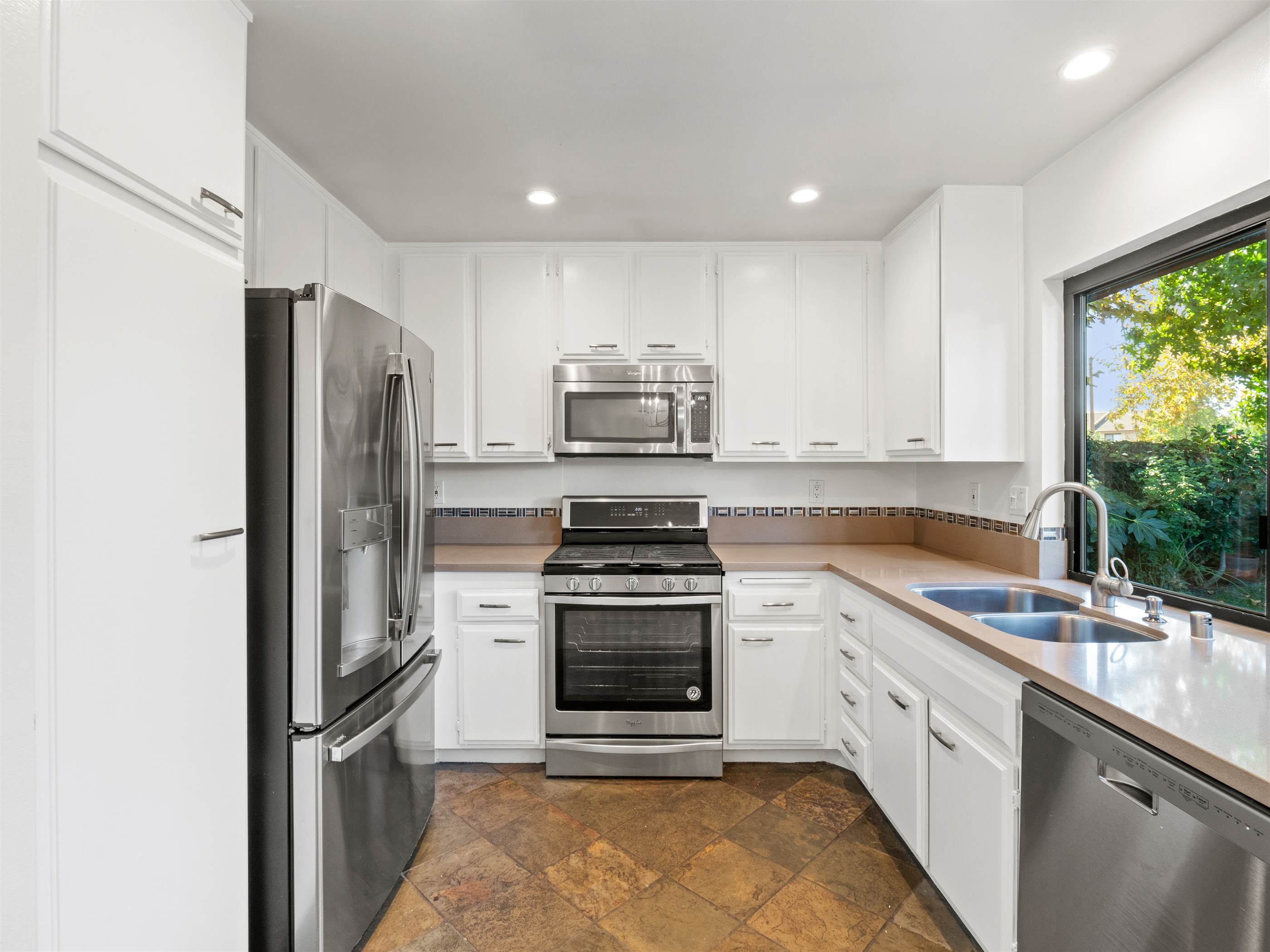 23379 Calle Arino, Valencia, CA 91355