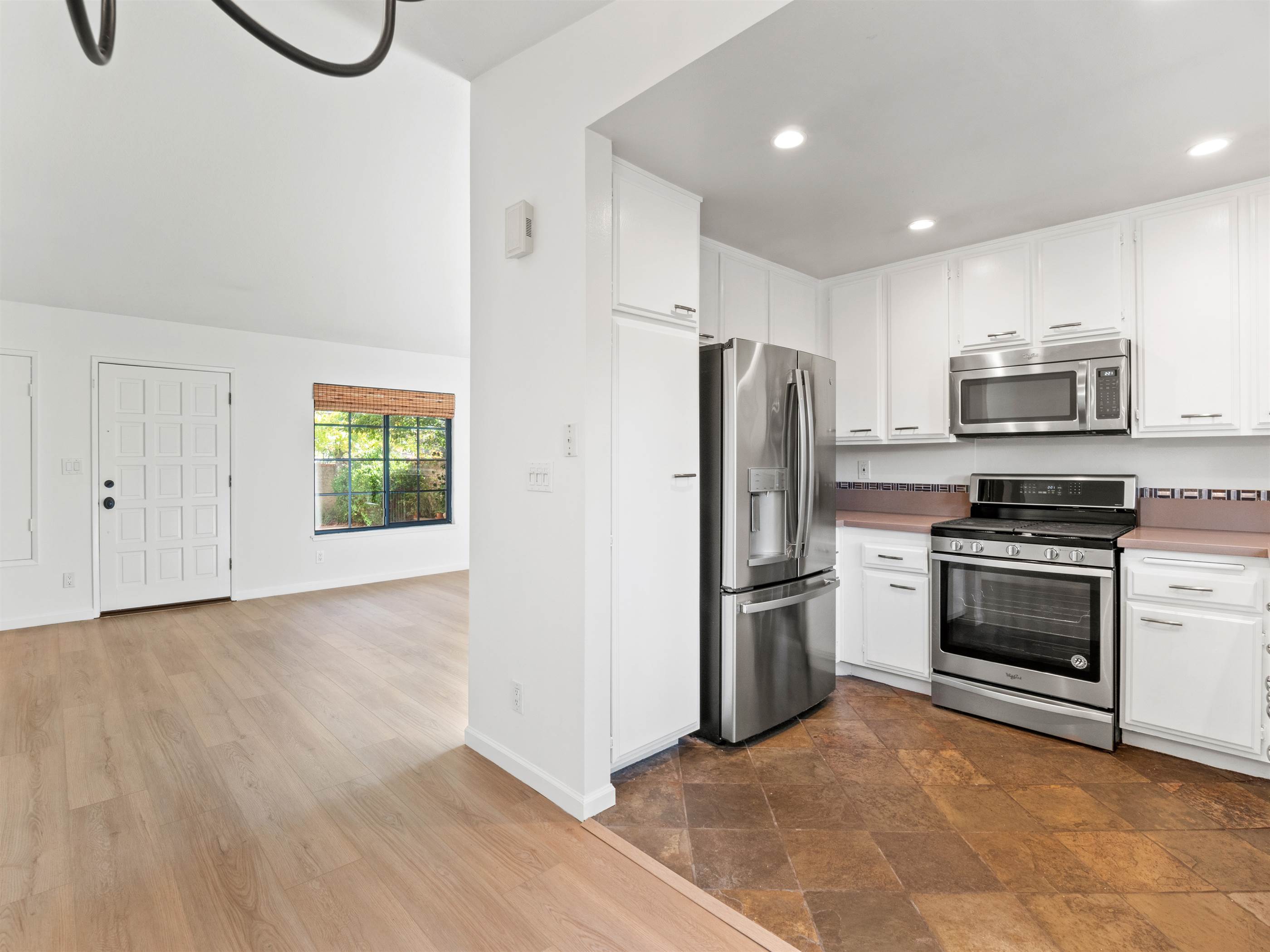 23379 Calle Arino, Valencia, CA 91355