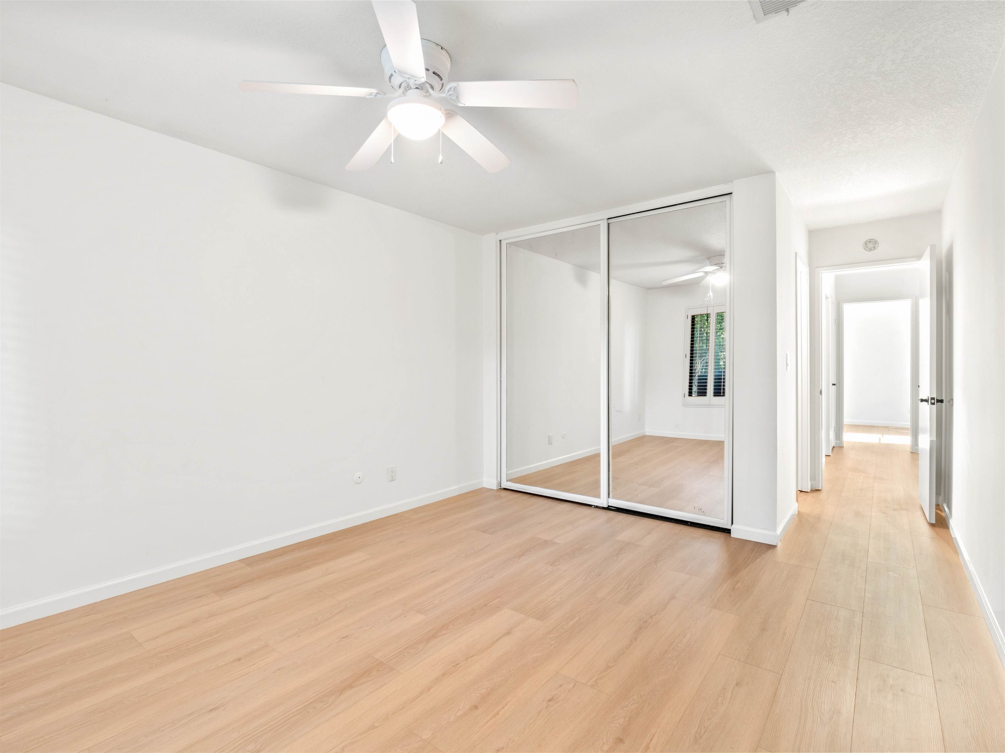 23379 Calle Arino, Valencia, CA 91355