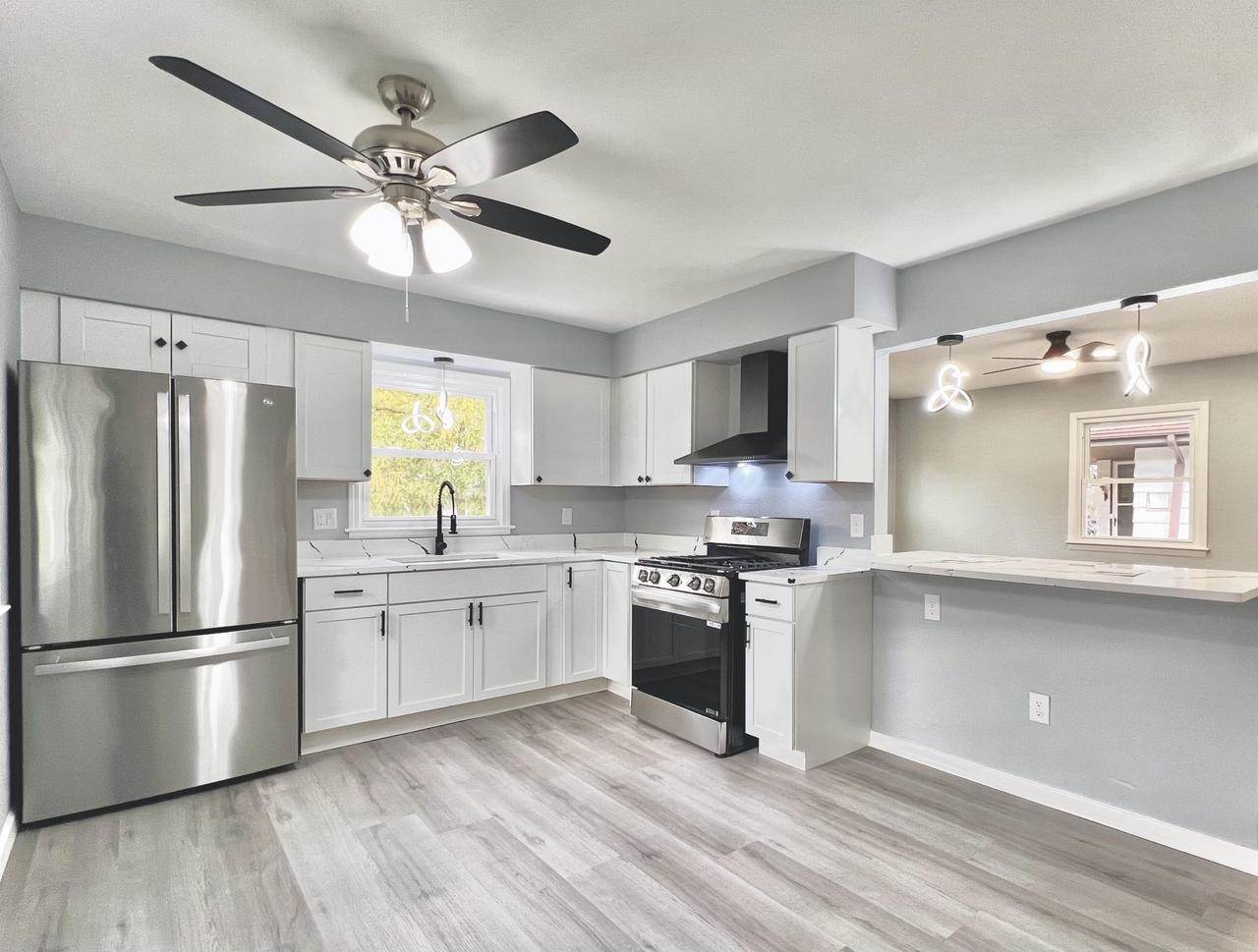 5928 N 72nd STREET, Milwaukee, WI 53218