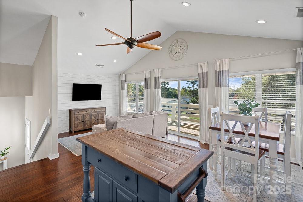 130 Mainview Drive, Mooresville, NC 28117