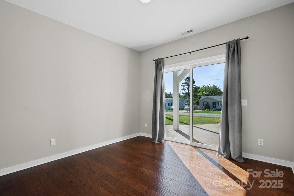 130 Mainview Drive, Mooresville, NC 28117