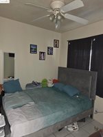 9821 E St, Oakland, CA 94503