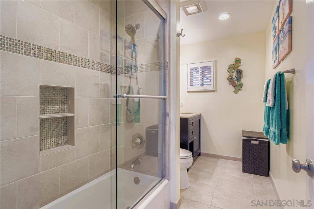 4242 Appleton St, San Diego, CA 92117