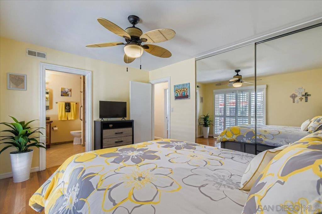 4242 Appleton St, San Diego, CA 92117