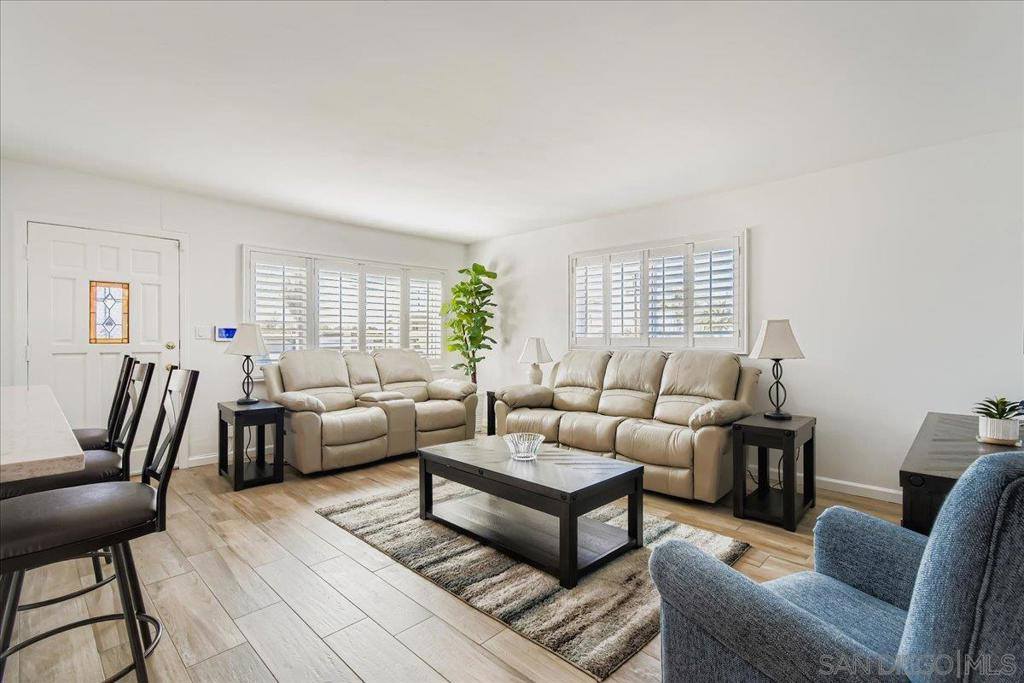 4242 Appleton St, San Diego, CA 92117