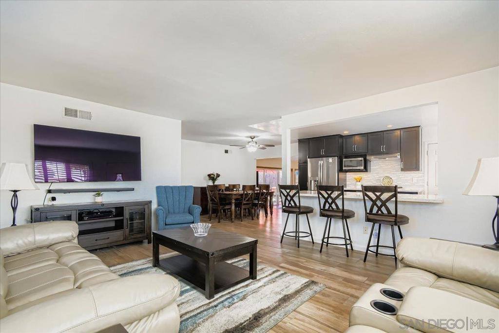 4242 Appleton St, San Diego, CA 92117