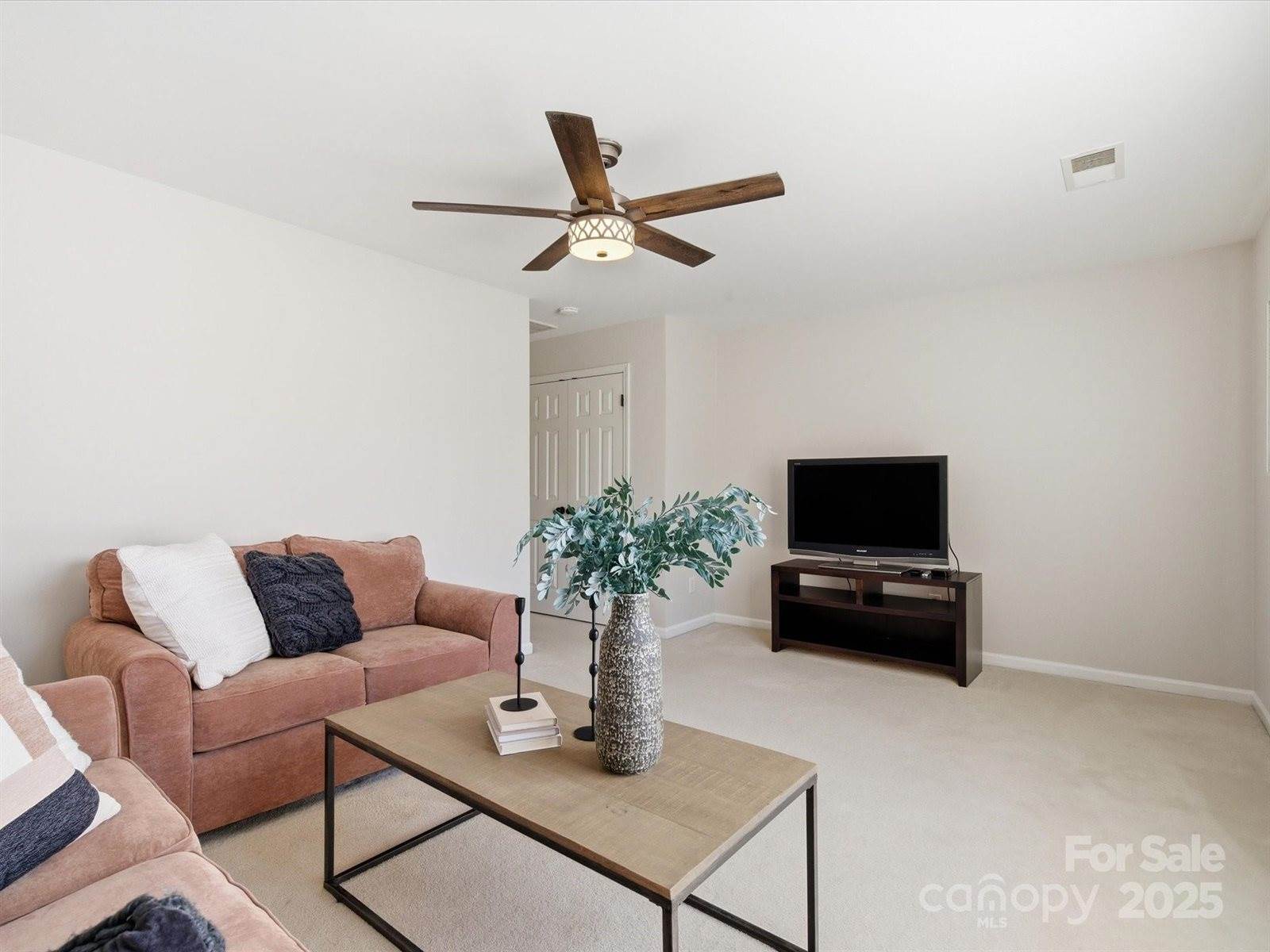 2522 Beacon Forest Drive, Charlotte, NC 28270