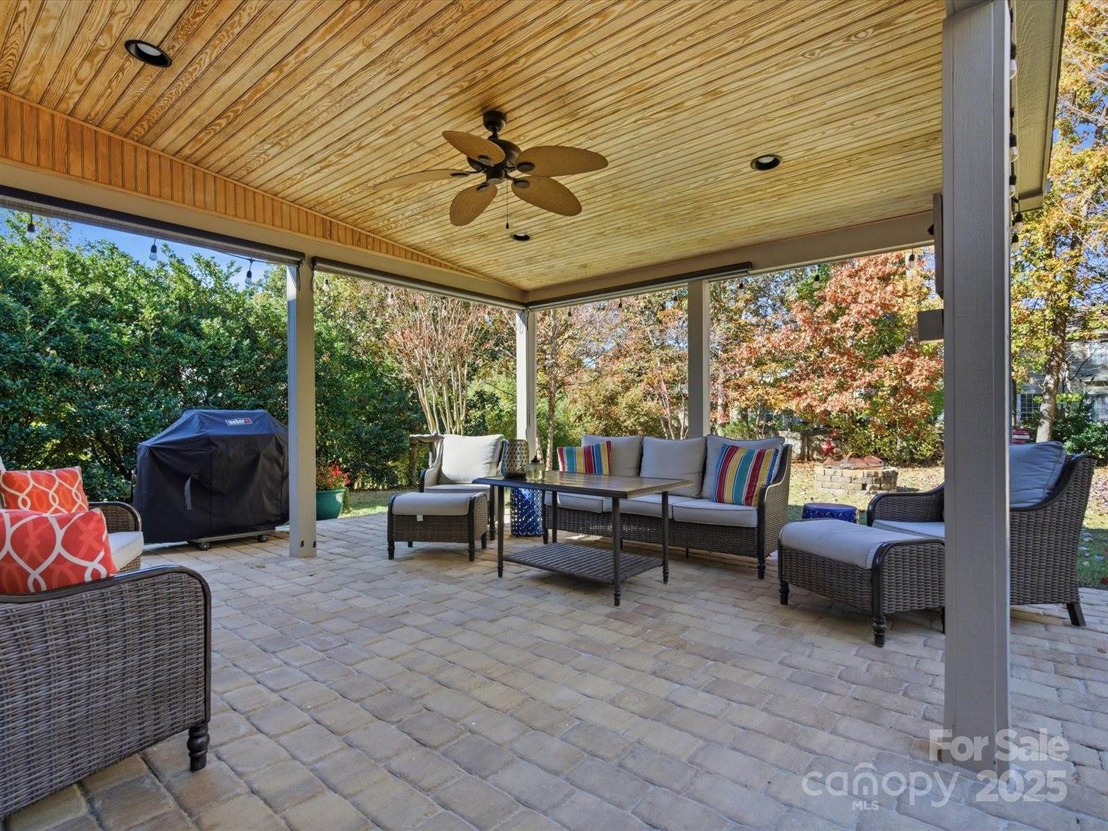 2522 Beacon Forest Drive, Charlotte, NC 28270