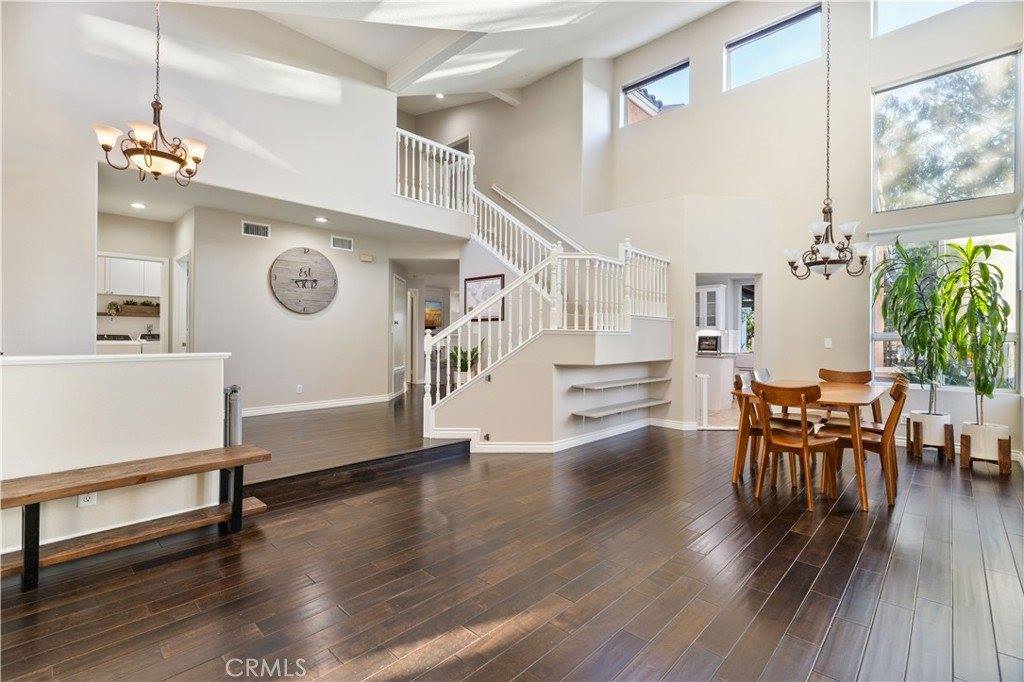 14378 Cascade Court, Canyon Country, CA 91387