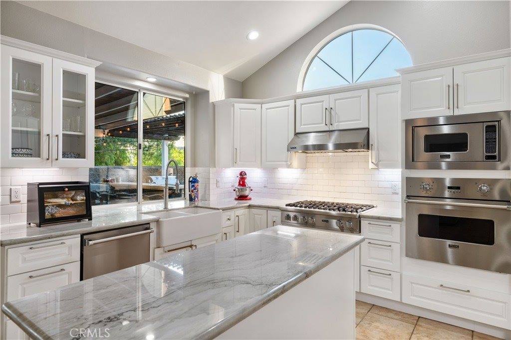 14378 Cascade Court, Canyon Country, CA 91387