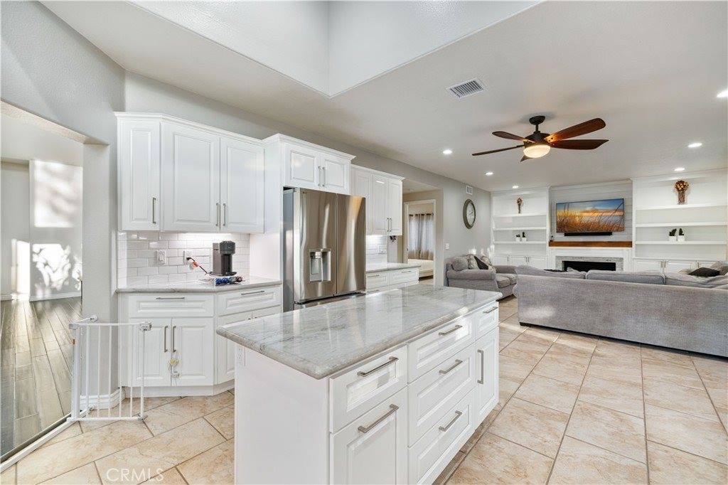 14378 Cascade Court, Canyon Country, CA 91387