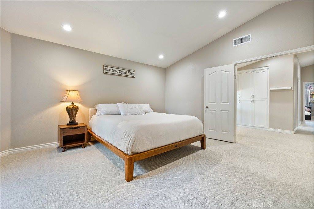 14378 Cascade Court, Canyon Country, CA 91387