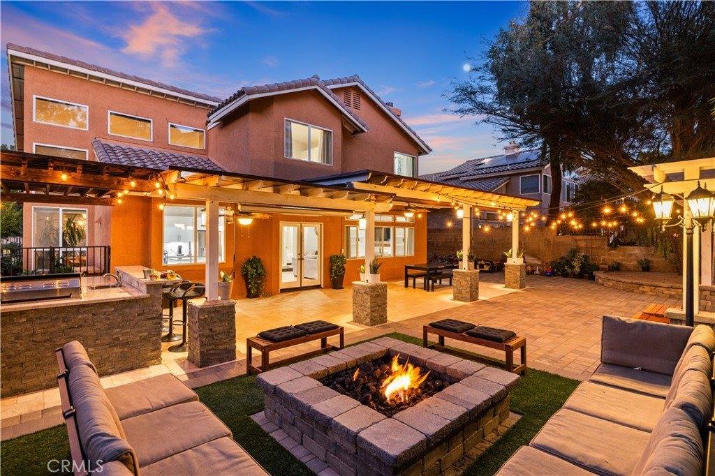 14378 Cascade Court, Canyon Country, CA 91387