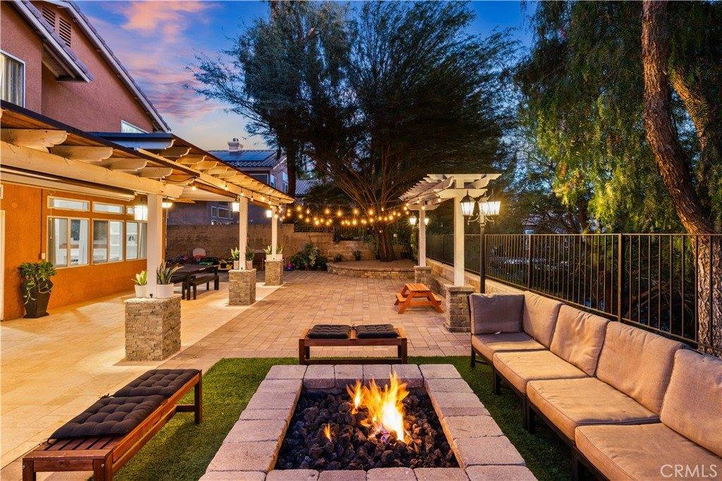 14378 Cascade Court, Canyon Country, CA 91387