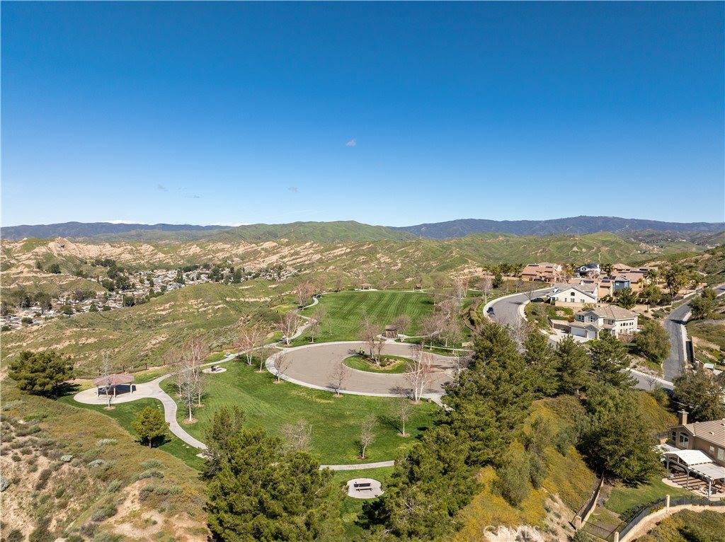 14378 Cascade Court, Canyon Country, CA 91387