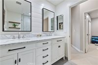 14378 Cascade Court, Canyon Country, CA 91387