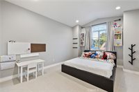 14378 Cascade Court, Canyon Country, CA 91387