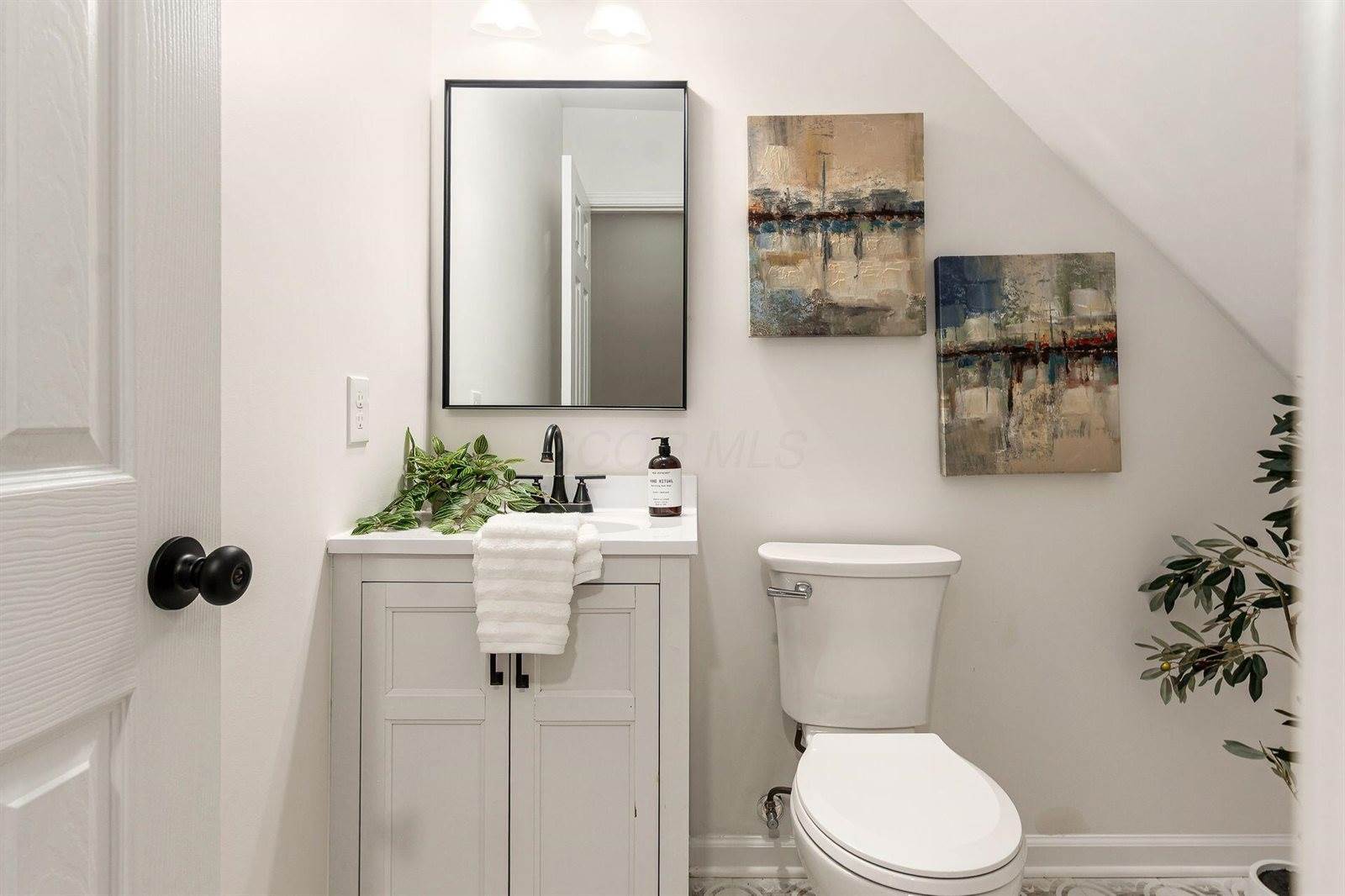 1138 Mount Vernon Avenue, Columbus, OH 43203