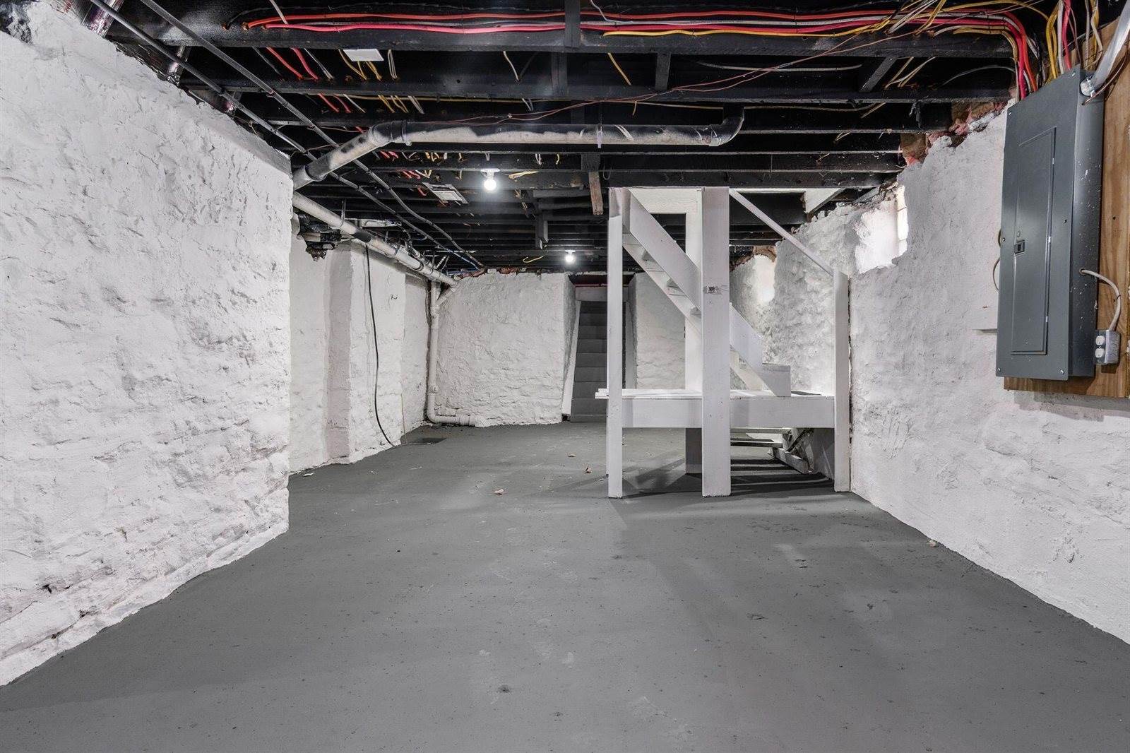 1138 Mount Vernon Avenue, Columbus, OH 43203