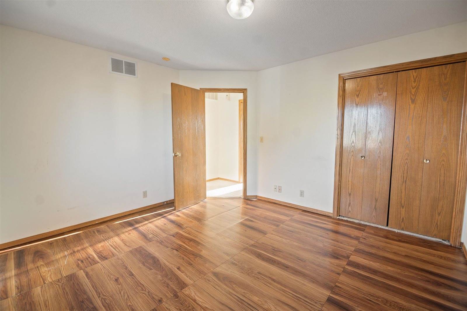 2121 North Homestead St, Wichita, KS 67208