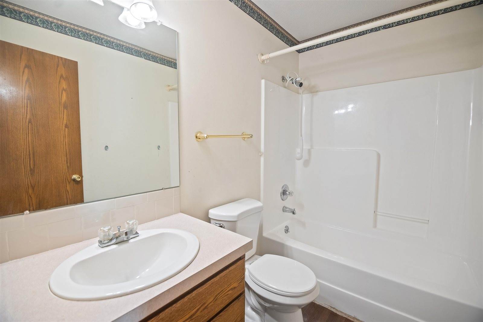 2121 North Homestead St, Wichita, KS 67208