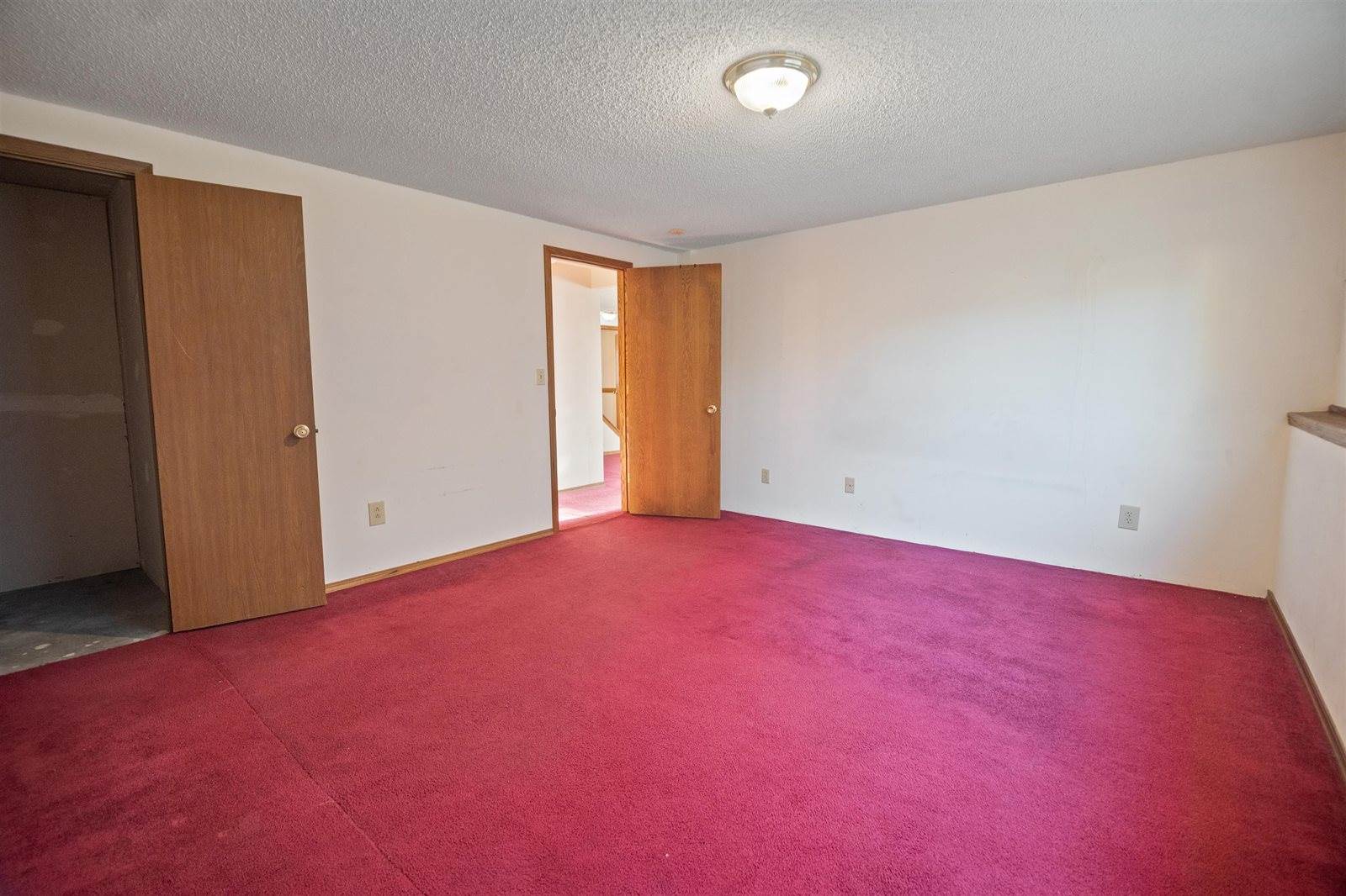 2121 North Homestead St, Wichita, KS 67208