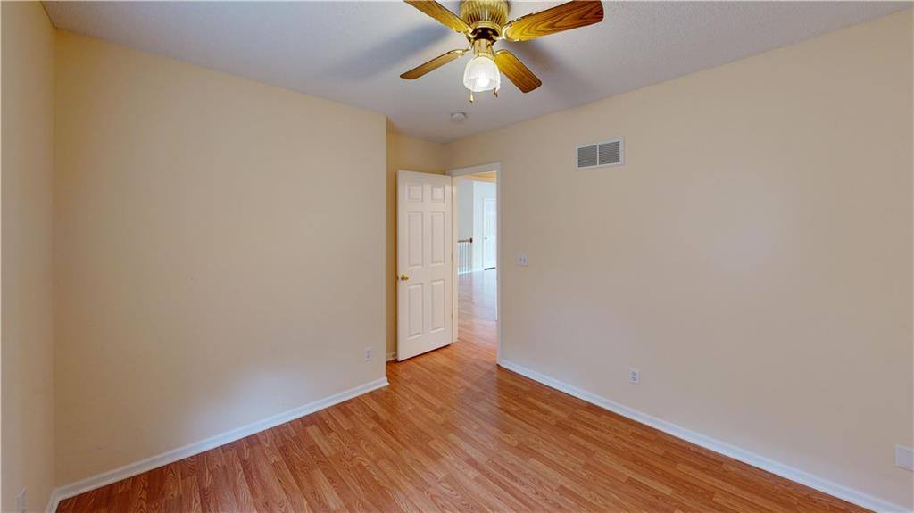 409 Sheidley Avenue, Bonner Springs, KS 66012