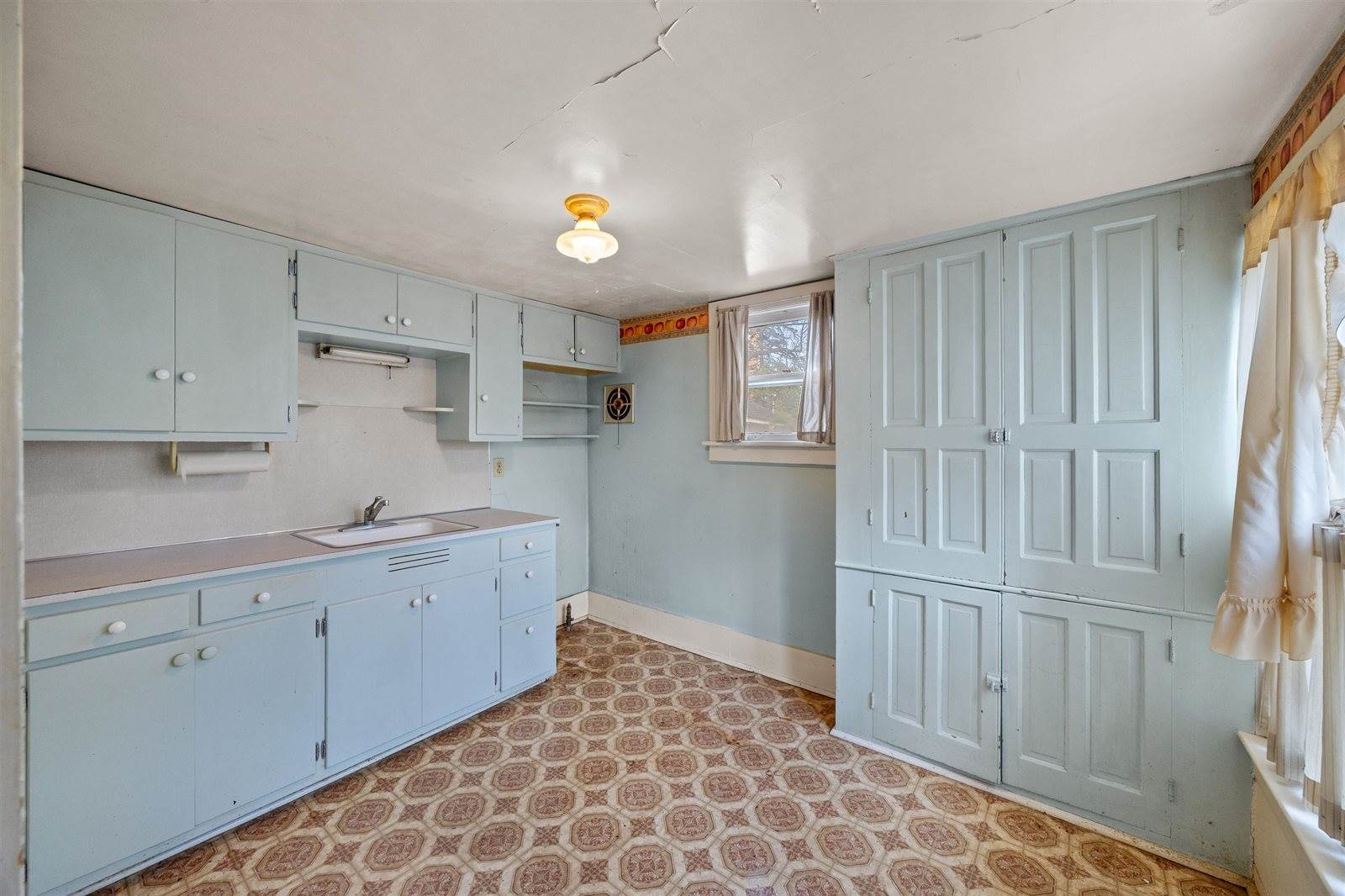 1949 Church Street, Stevens Point, WI 54481