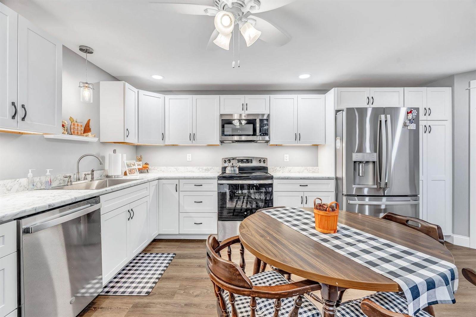 81 Fowler Road, Hampden, ME 04444