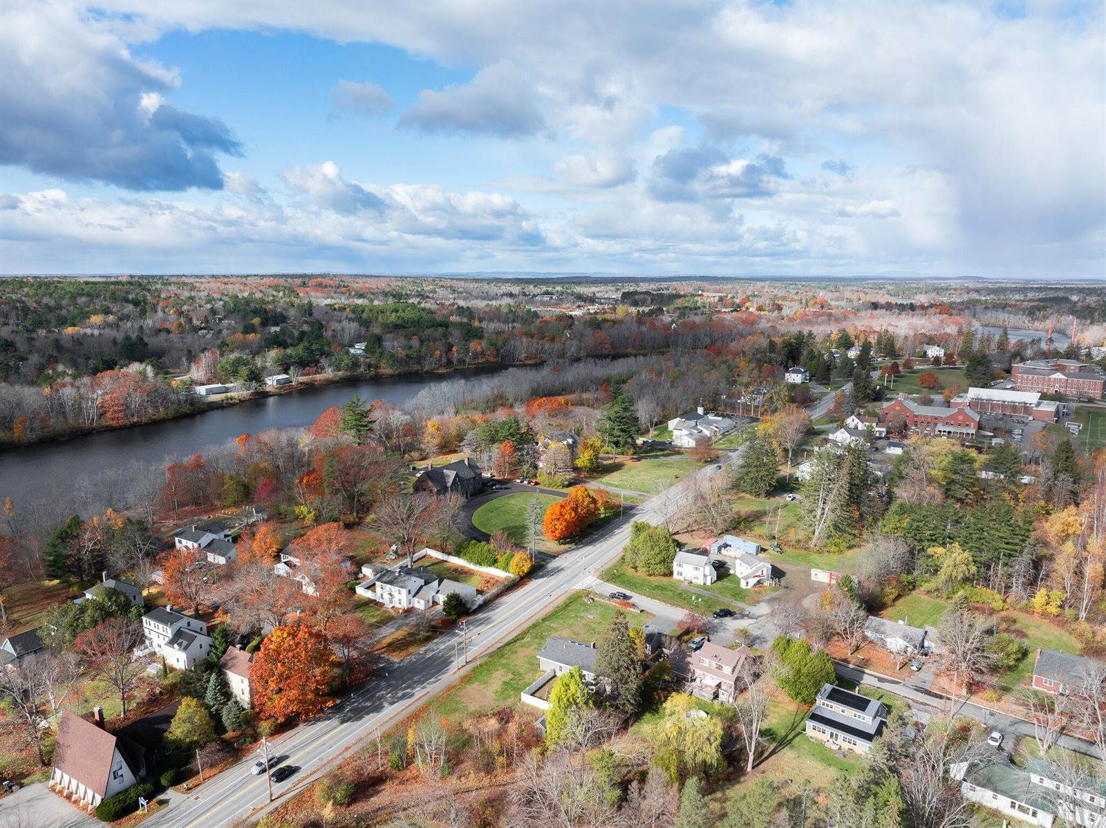 2 Chapel Road, Orono, ME 04473