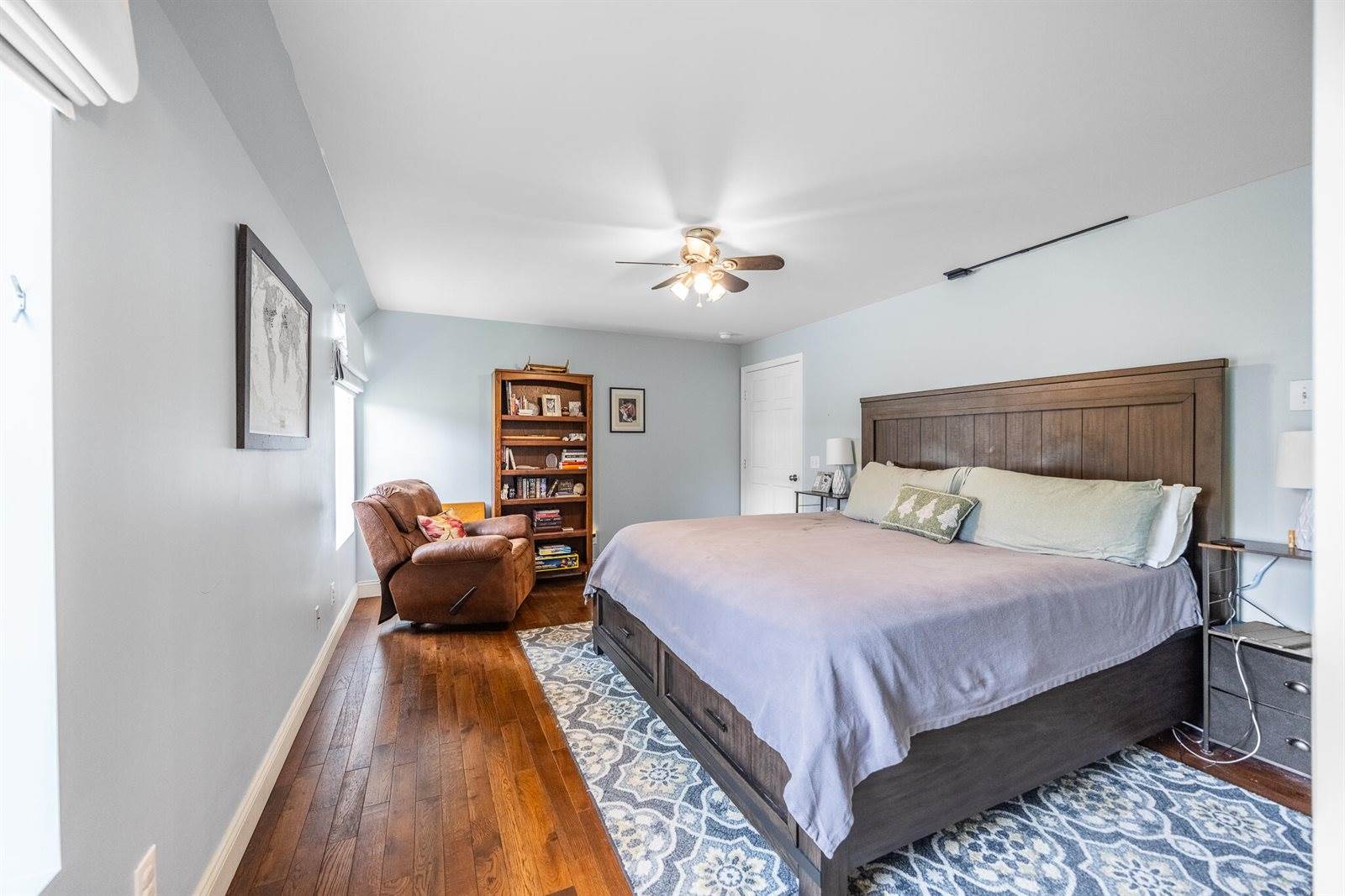 2 Chapel Road, Orono, ME 04473