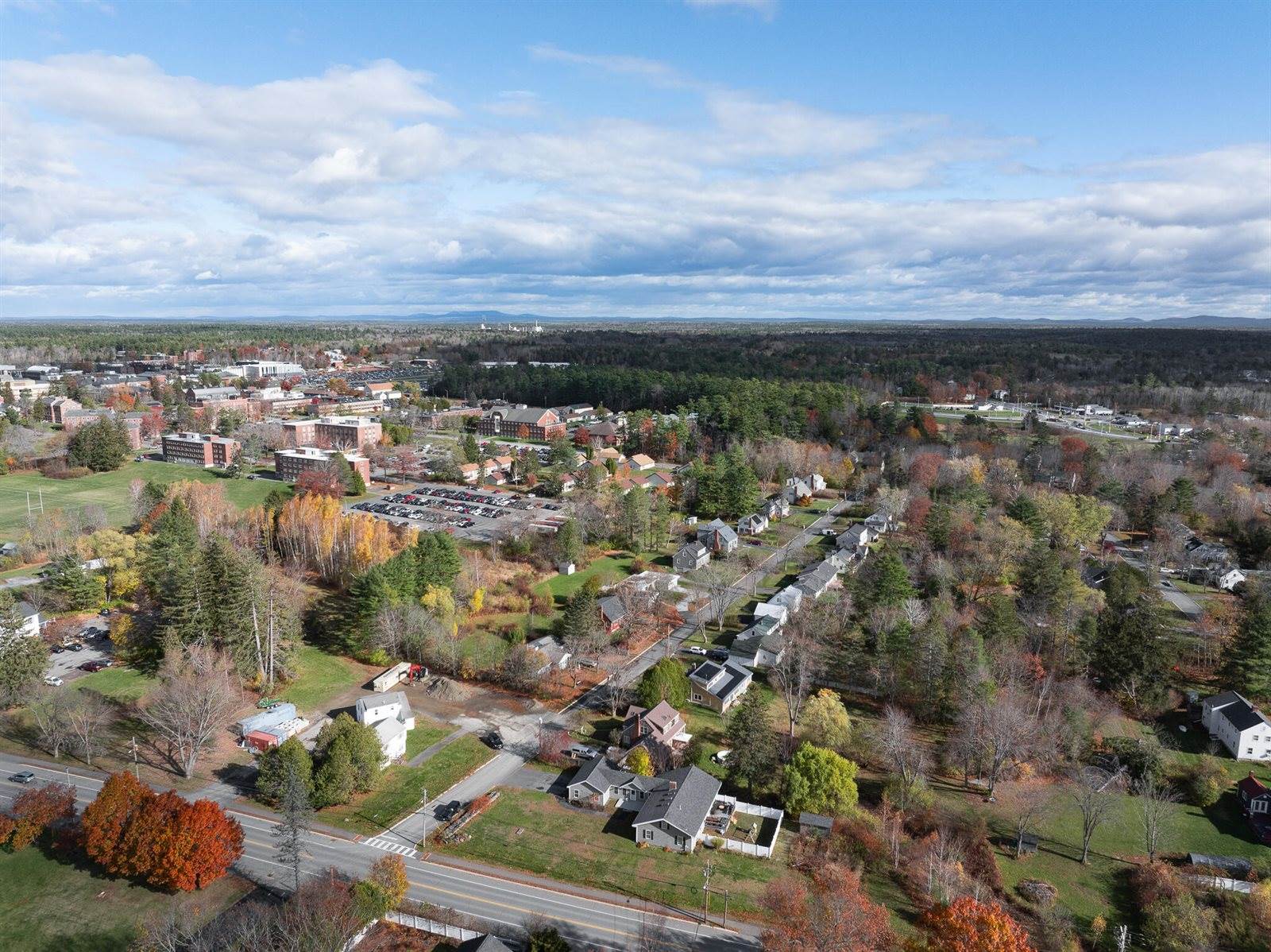 2 Chapel Road, Orono, ME 04473